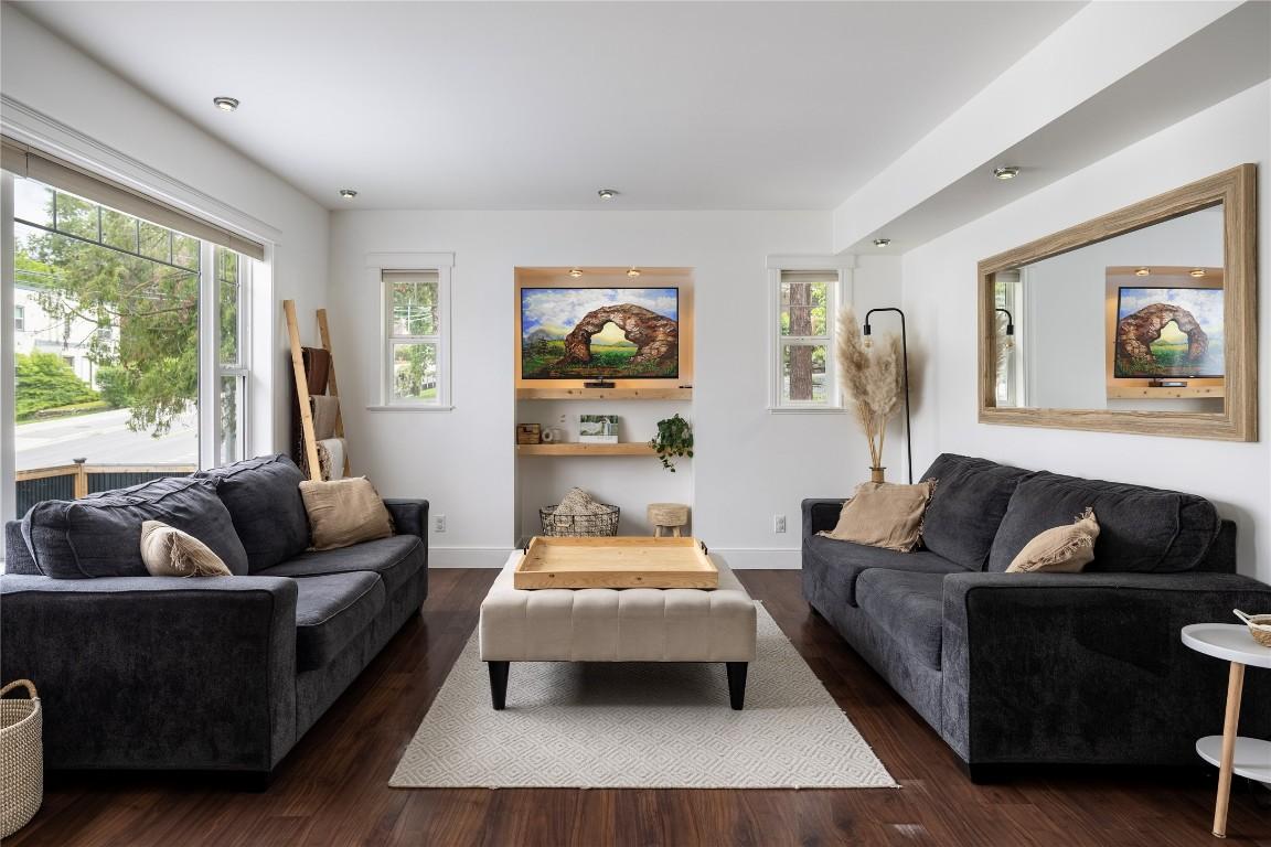 









2100


32

Avenue,
Vernon,




BC
V1T 2K2

