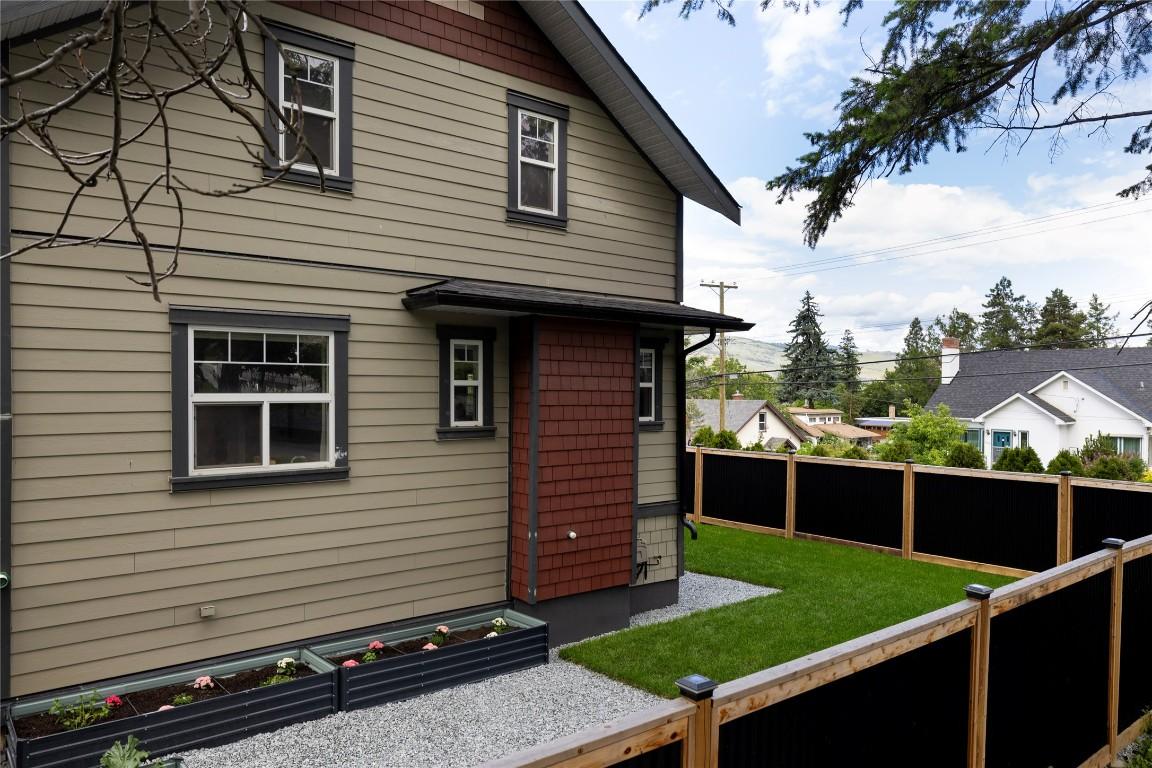 









2100


32

Avenue,
Vernon,




BC
V1T 2K2

