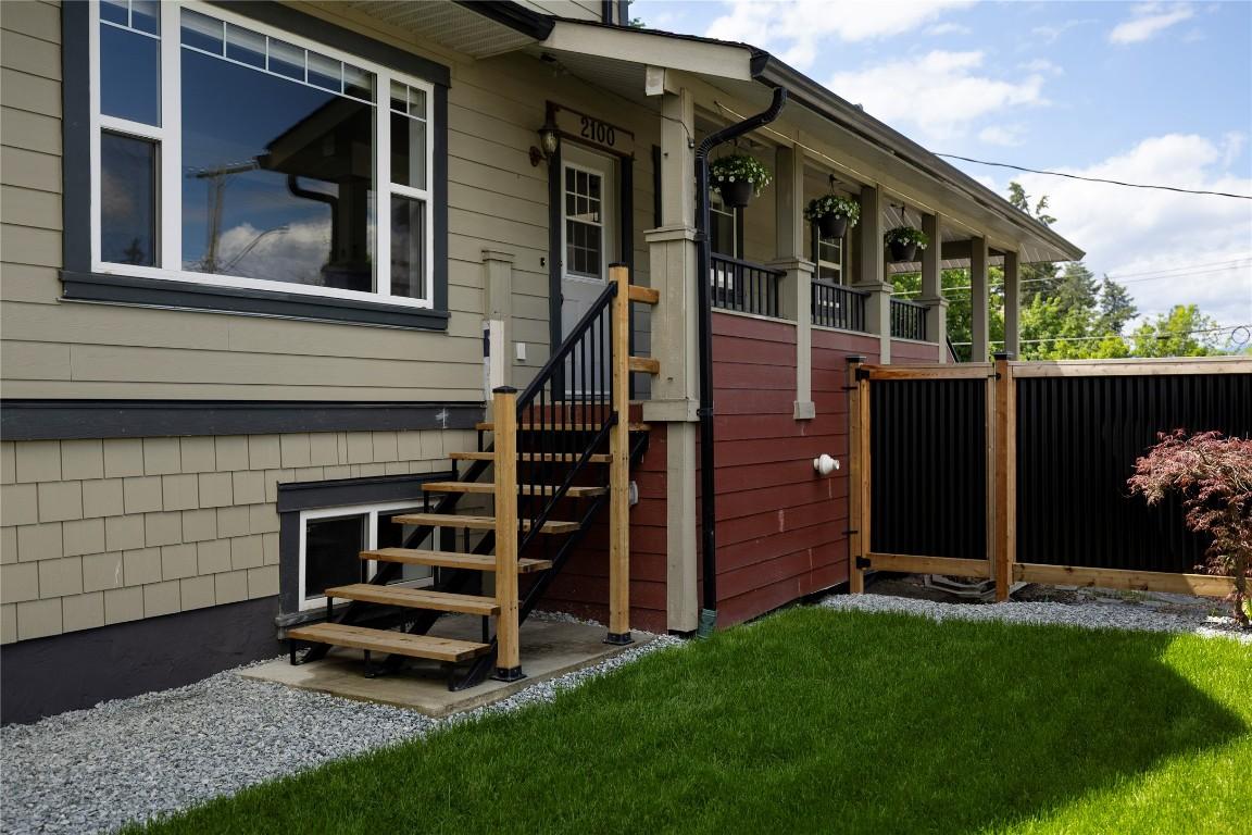 









2100


32

Avenue,
Vernon,




BC
V1T 2K2

