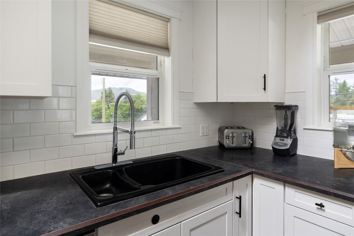 









2100


32

Avenue,
Vernon,




BC
V1T 2K2

