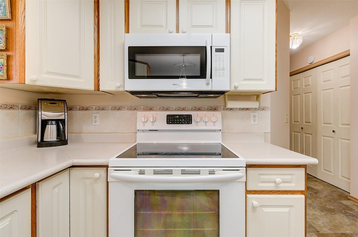 









1101


Cameron

Avenue, 37,
Kelowna,




BC
V1Y 8V8

