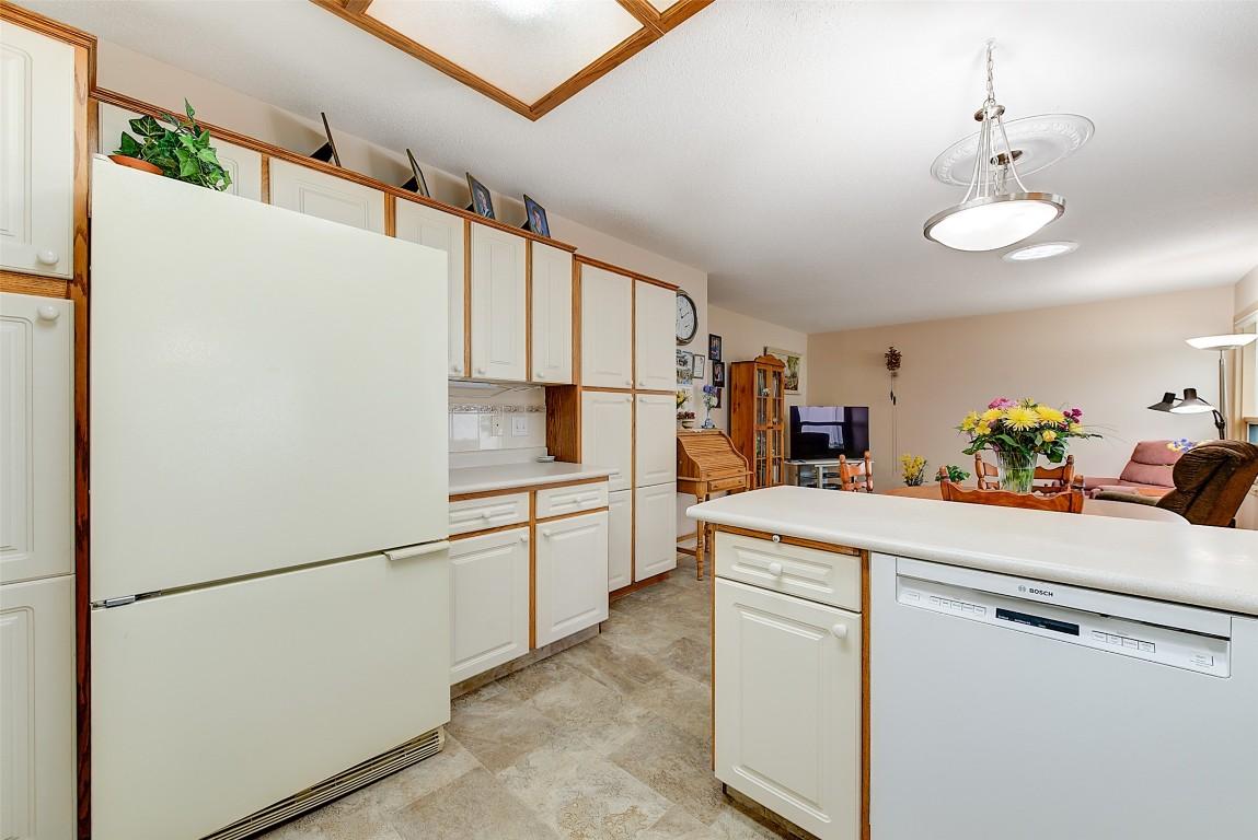 









1101


Cameron

Avenue, 37,
Kelowna,




BC
V1Y 8V8

