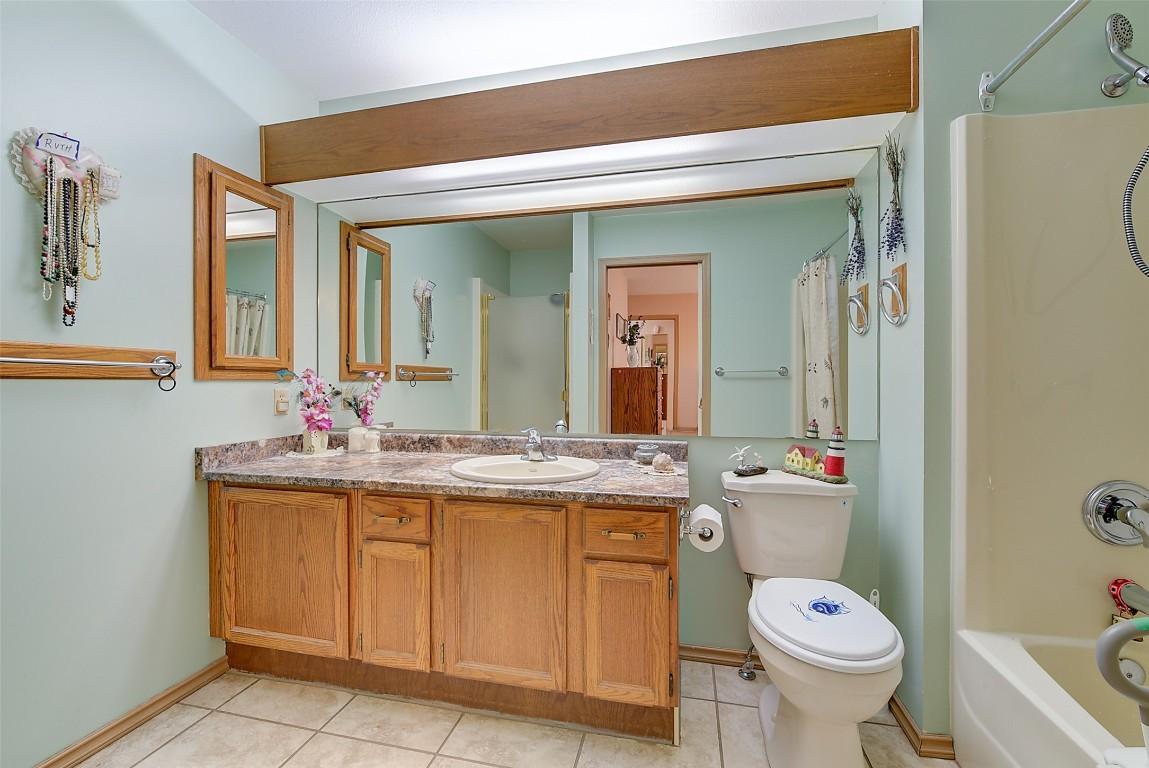 









1101


Cameron

Avenue, 37,
Kelowna,




BC
V1Y 8V8

