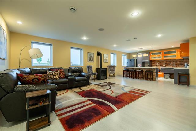 









1949


PRAIRIE RIDGE

DR,
East St Paul,




MB
R2E 1C8

