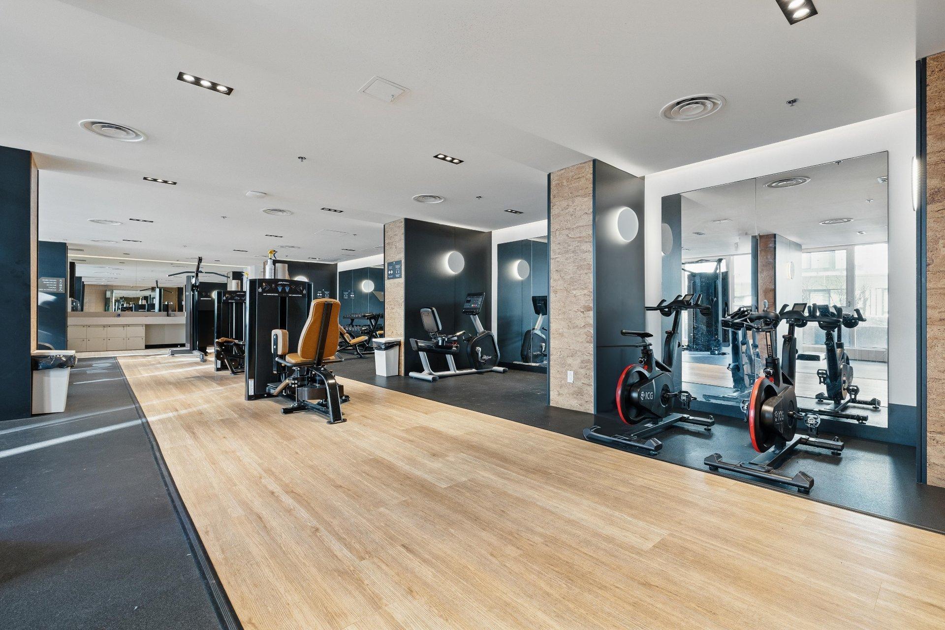 









101


Rue Peel

, 1010,
Montréal (Le Sud-Ouest),




QC
H3C0Y1

