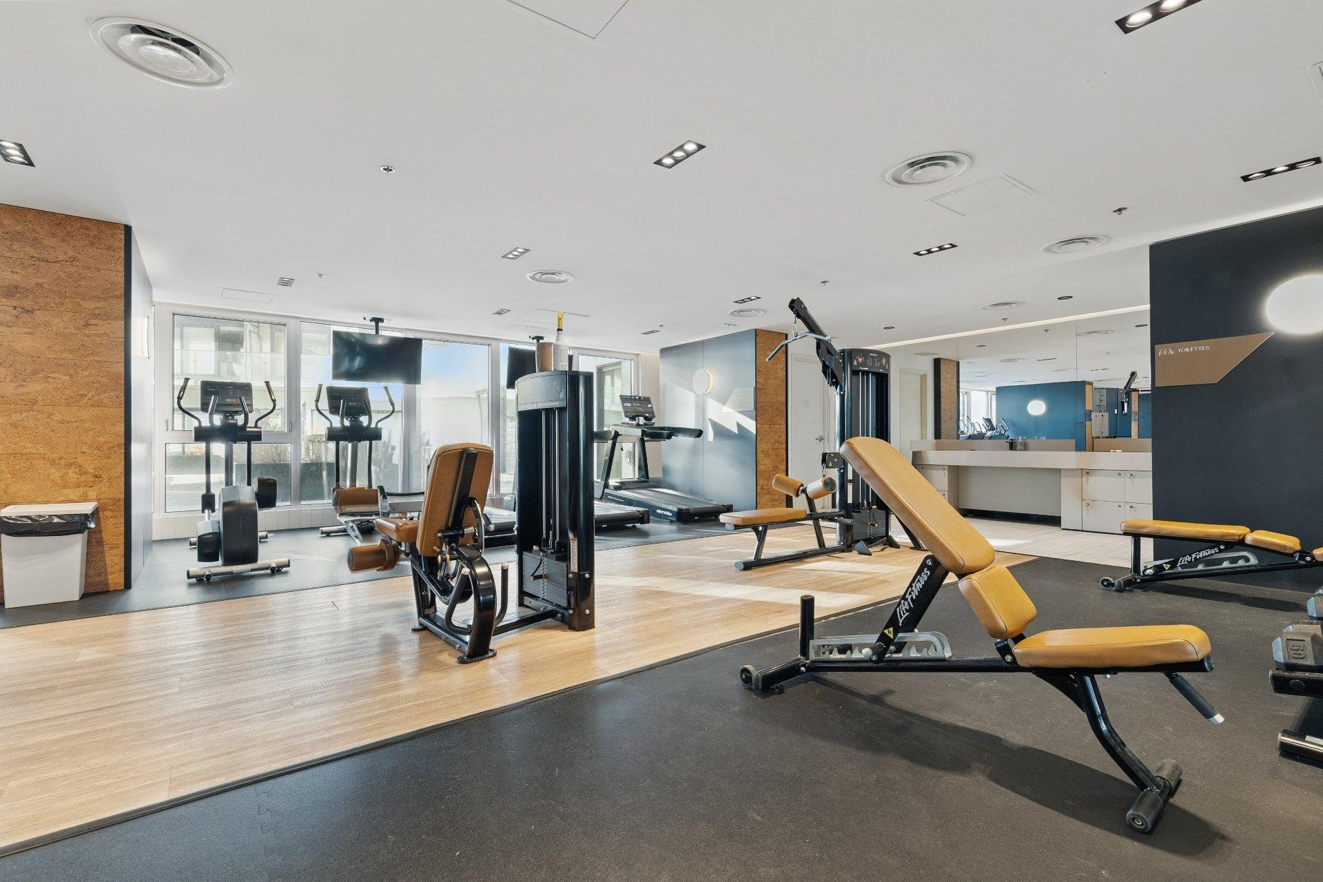 









101


Rue Peel

, 1010,
Montréal (Le Sud-Ouest),




QC
H3C0Y1

