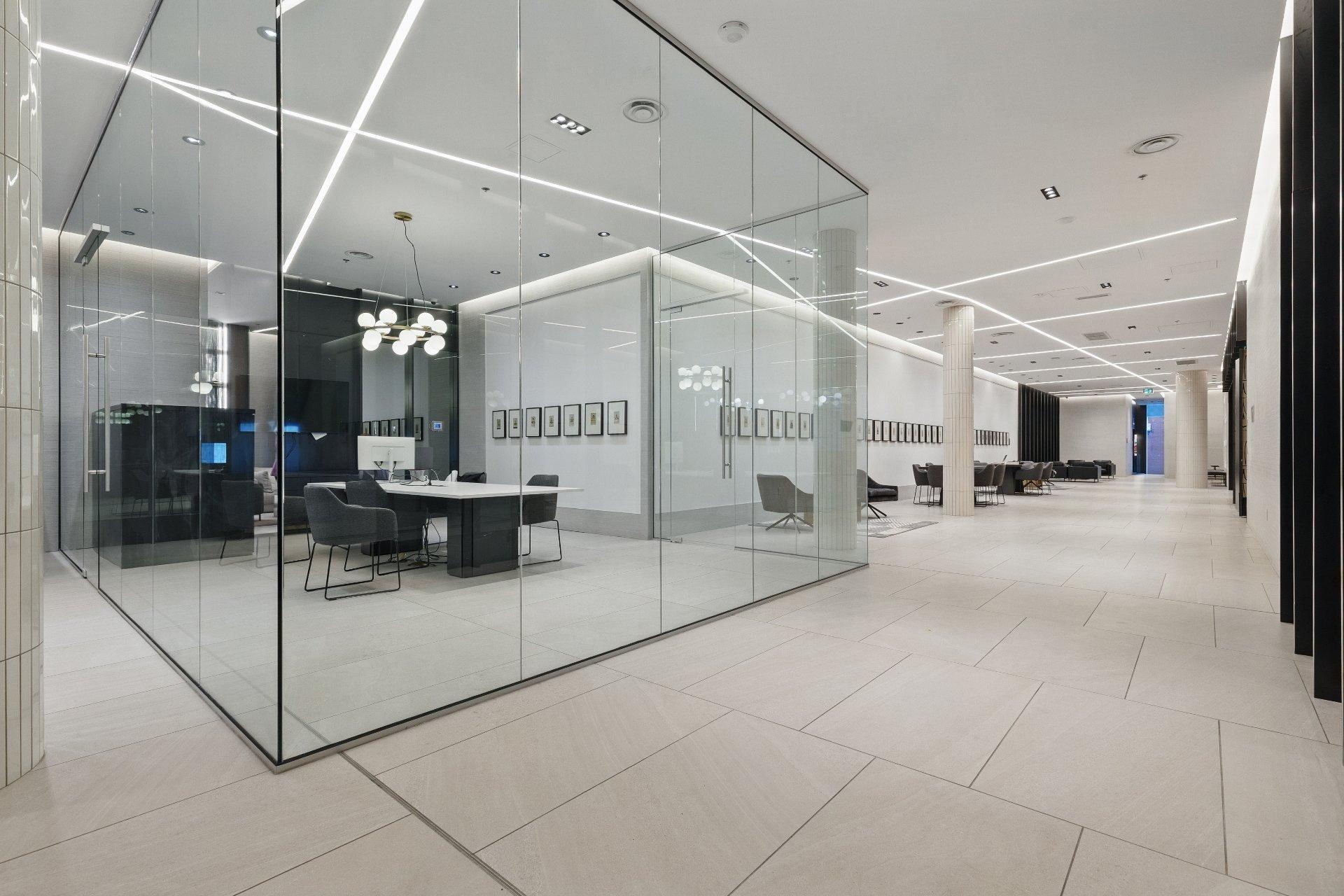









101


Rue Peel

, 1010,
Montréal (Le Sud-Ouest),




QC
H3C0Y1

