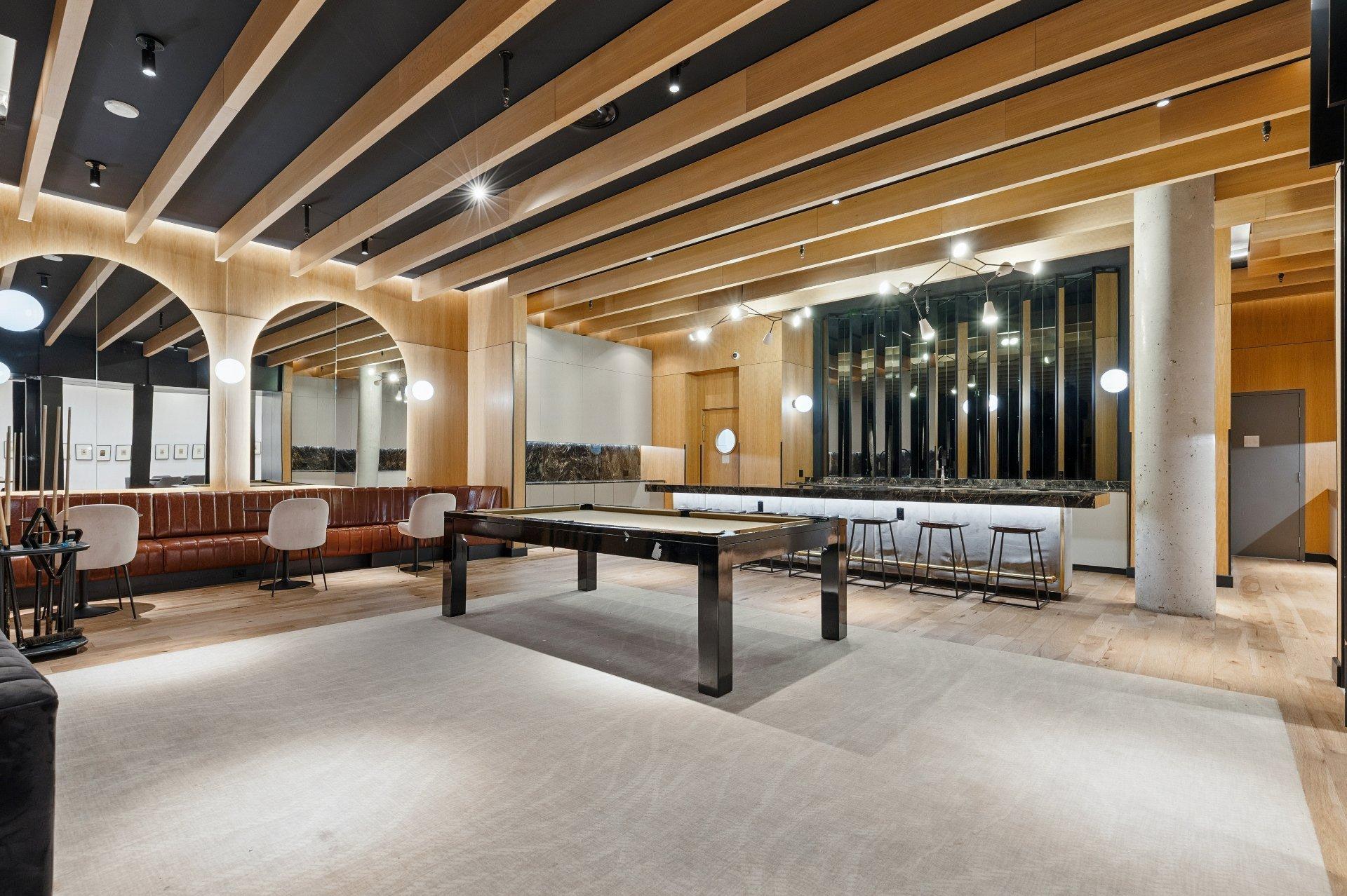 









101


Rue Peel

, 1010,
Montréal (Le Sud-Ouest),




QC
H3C0Y1

