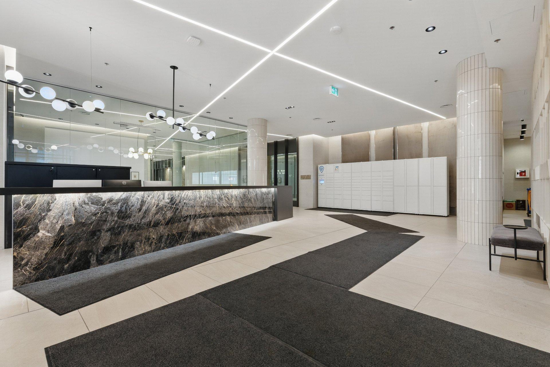 









101


Rue Peel

, 1010,
Montréal (Le Sud-Ouest),




QC
H3C0Y1

