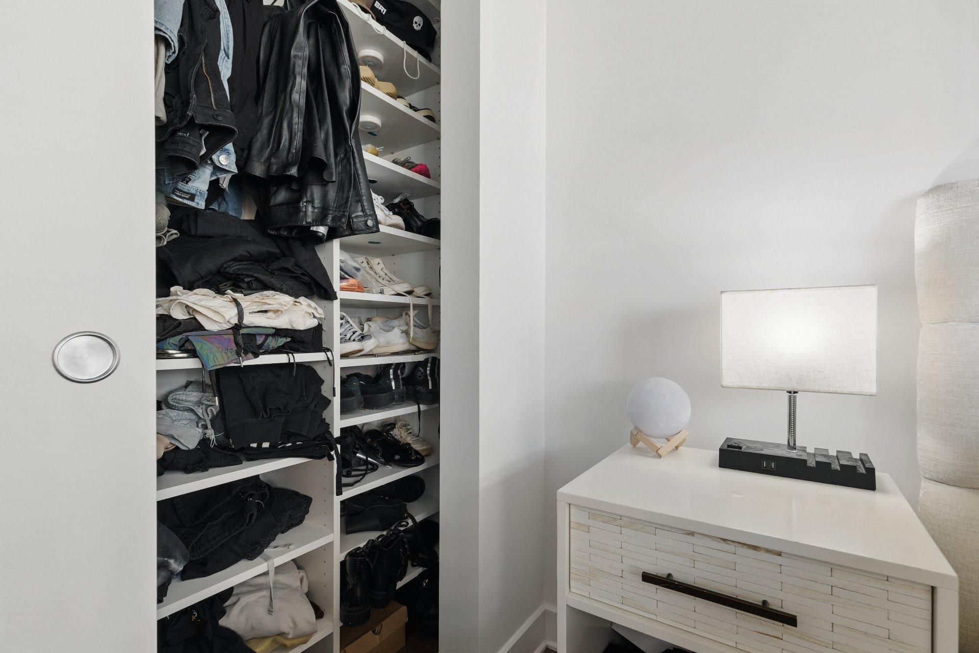









101


Rue Peel

, 1010,
Montréal (Le Sud-Ouest),




QC
H3C0Y1

