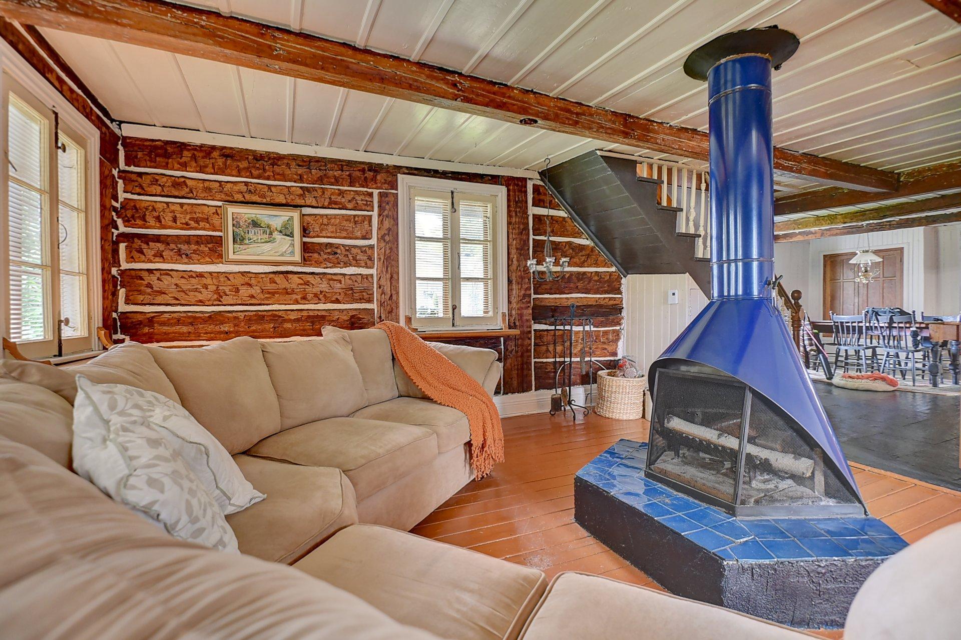 









443


Rue Ste-Marie

,
Lanoraie,




QC
J0K1E0

