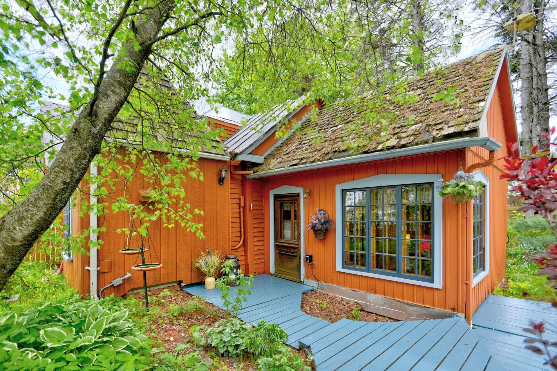 









443


Rue Ste-Marie

,
Lanoraie,




QC
J0K1E0

