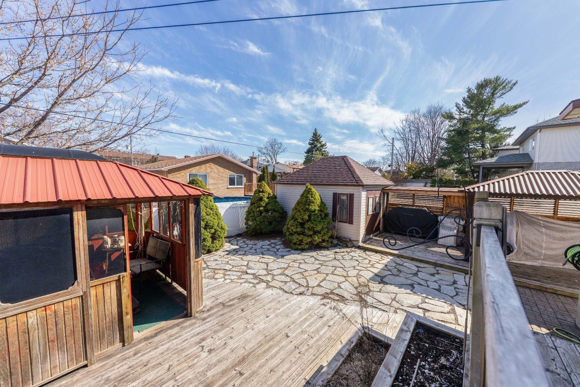 









3615


Rue Gélineau

,
Longueuil (Saint-Hubert),




QC
J3Y4L3

