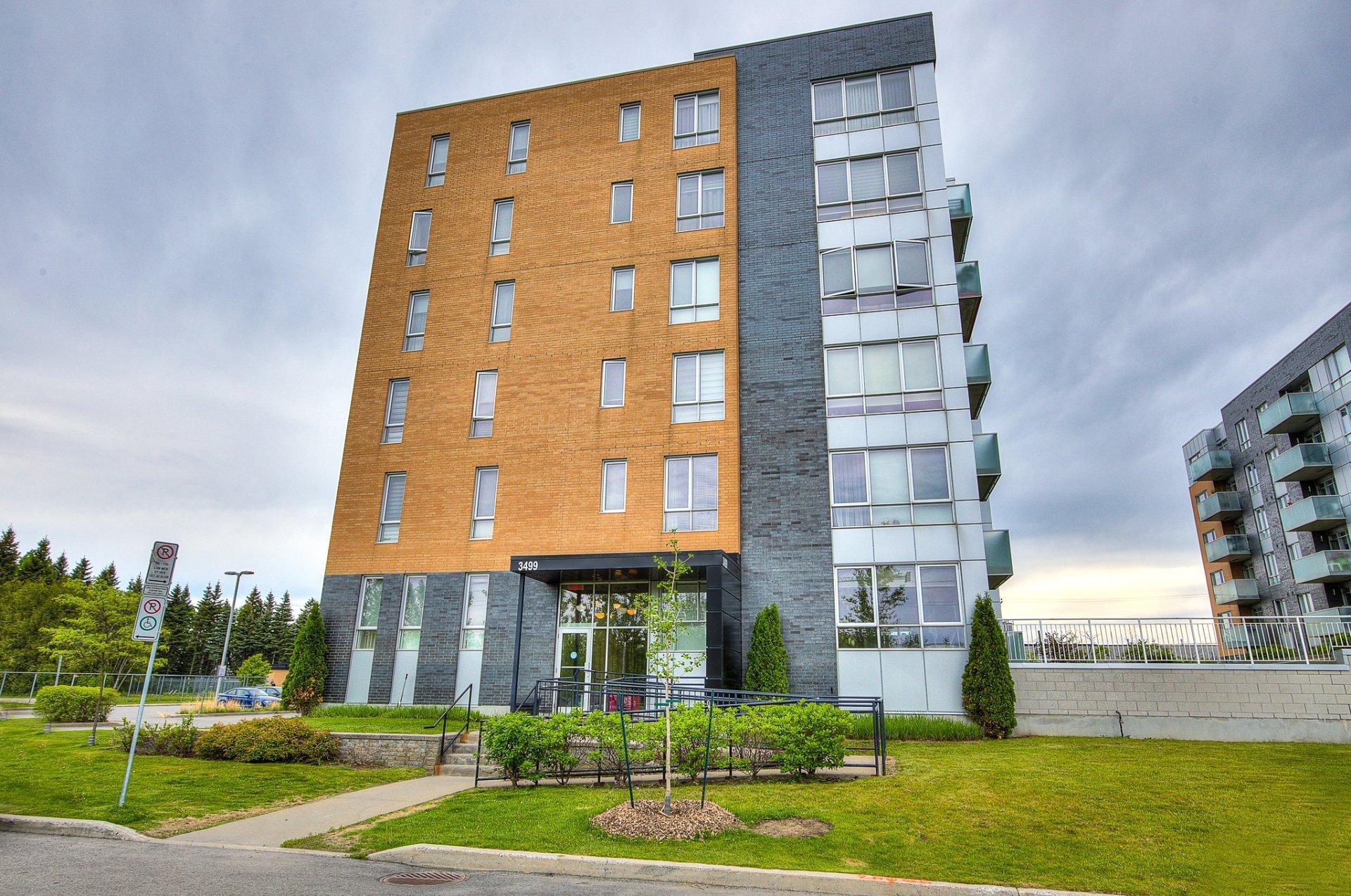 









3499


Av. Jacques-Bureau

, 306,
Laval (Chomedey),




QC
H7P0J8

