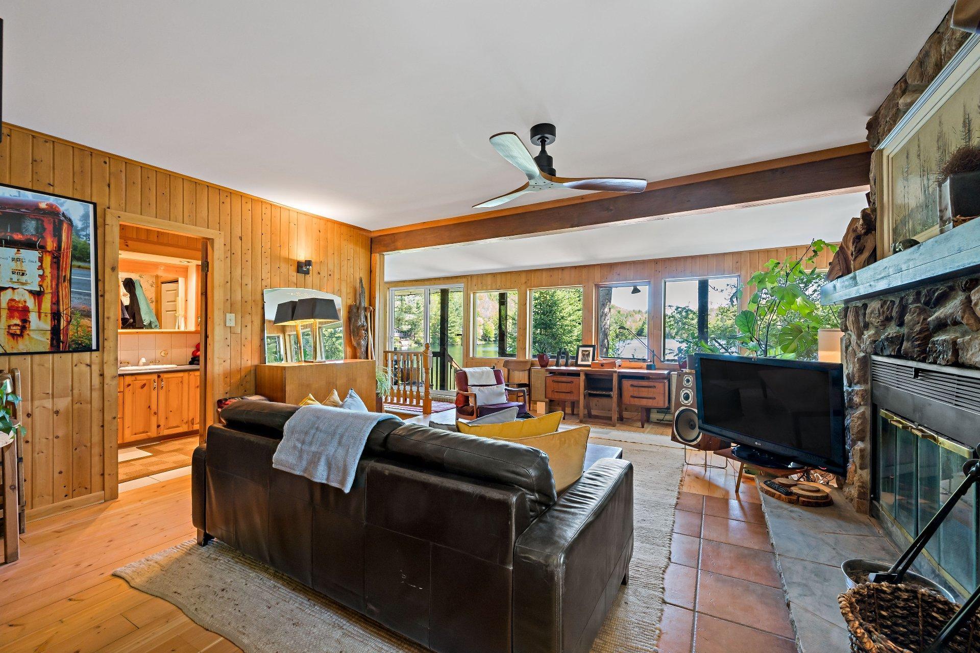 









192


Ch. Lanthier

,
Lac-Supérieur,




QC
J0T1J0

