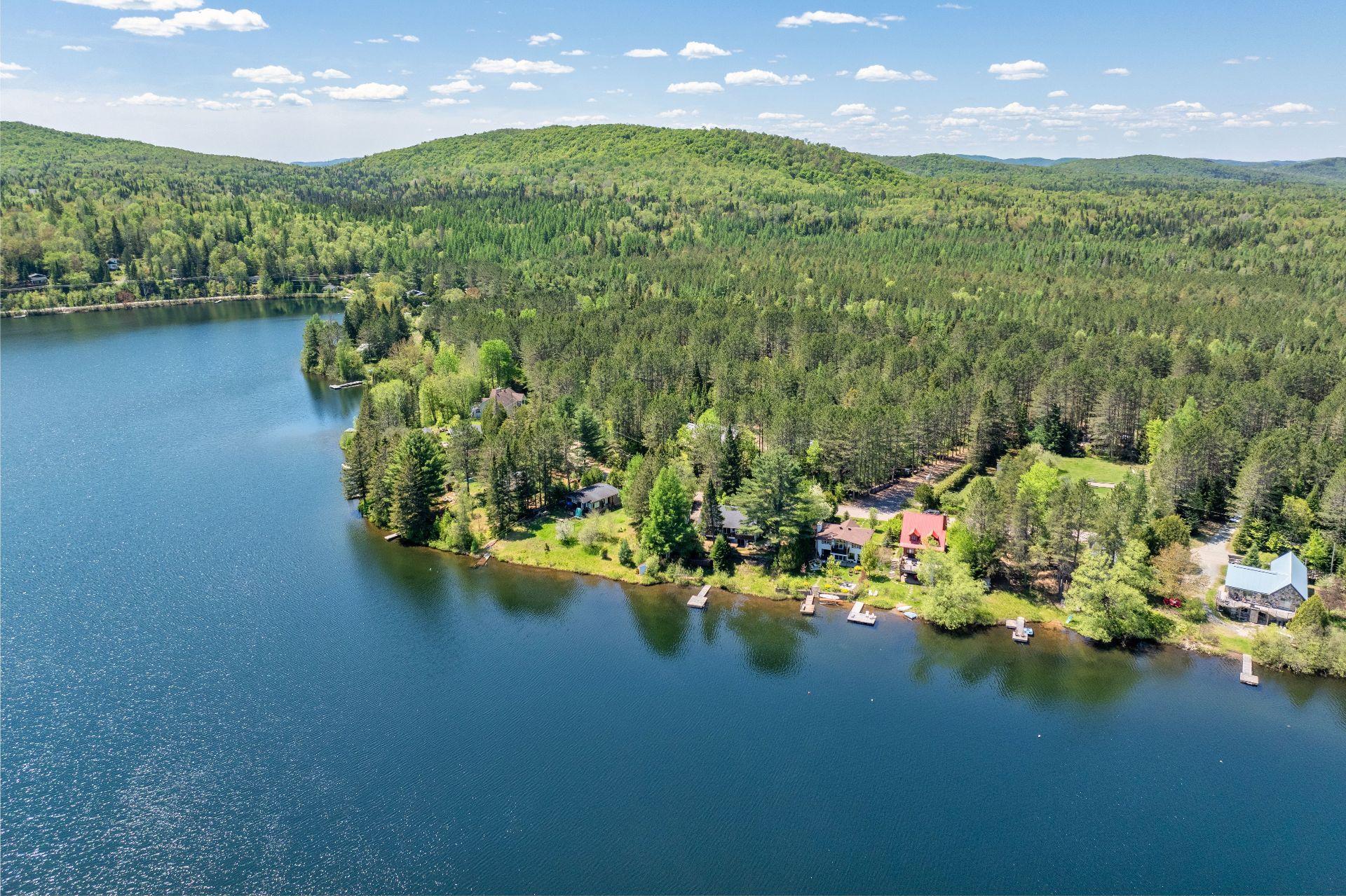 









192


Ch. Lanthier

,
Lac-Supérieur,




QC
J0T1J0

