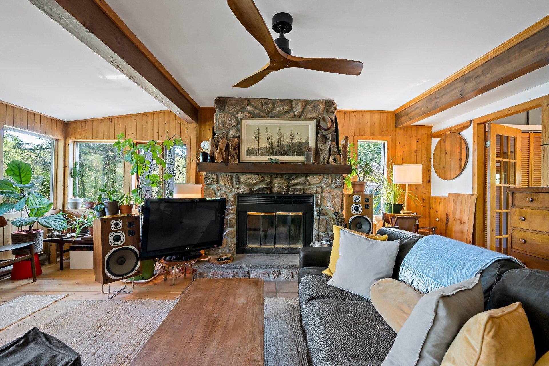 









192


Ch. Lanthier

,
Lac-Supérieur,




QC
J0T1J0

