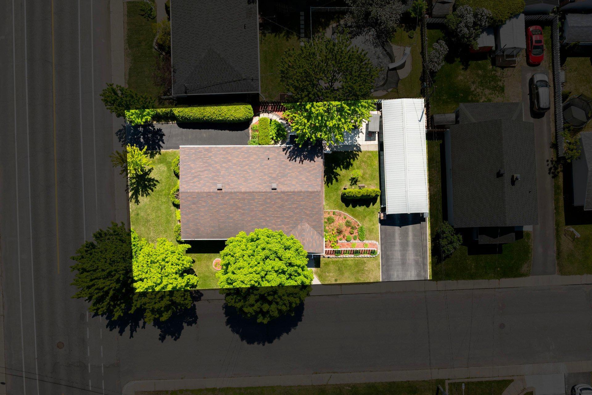 









5571


Boul. du Chanoine-Moreau

,
Trois-Rivières,




QC
G8Y1S9

