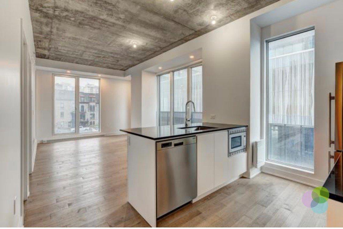 









2300


Rue Tupper

, 213,
Montréal (Ville-Marie),




QC
H3H0B9

