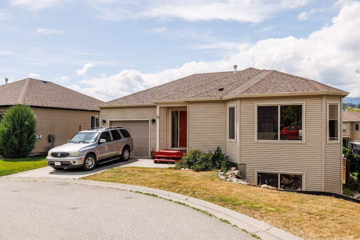 









11392


Lodge

Road, 13,
Lake Country,




BC
V4V 1X2

