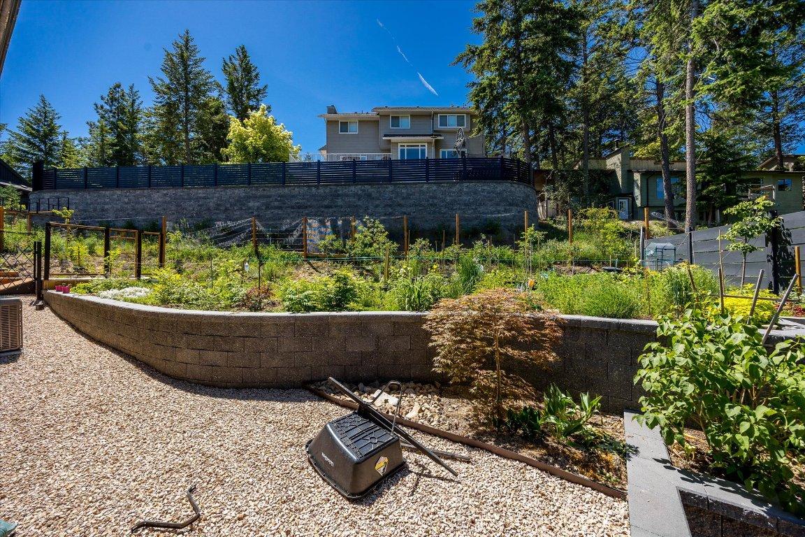 









1632


Griffiths

Place,
West Kelowna,




BC
V1Z 2T7

