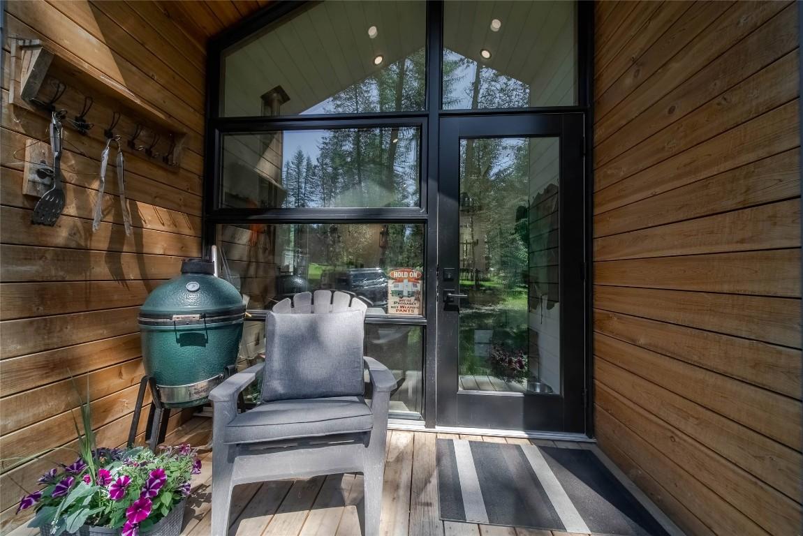 









6721


Audia

Road,
Jaffray,







BC
V0B 1T0

