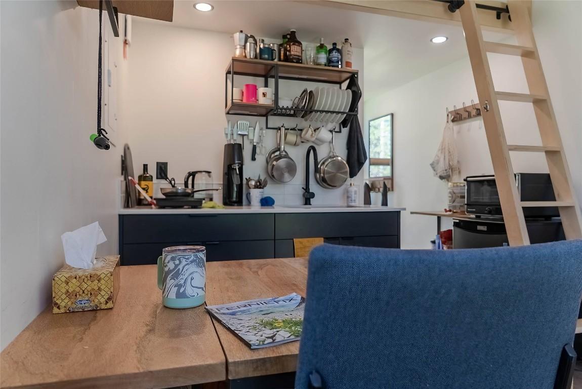 









6721


Audia

Road,
Jaffray,







BC
V0B 1T0

