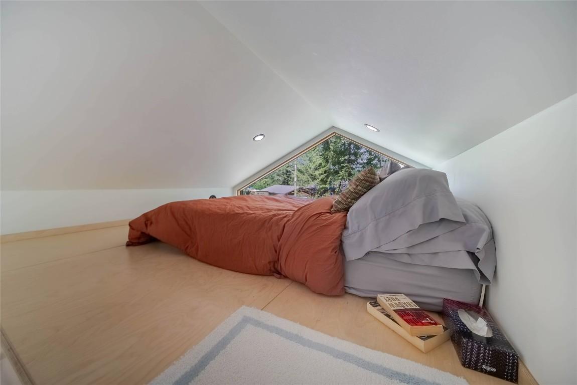









6721


Audia

Road,
Jaffray,







BC
V0B 1T0

