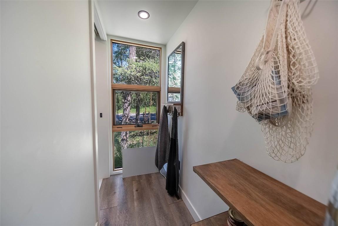 









6721


Audia

Road,
Jaffray,







BC
V0B 1T0

