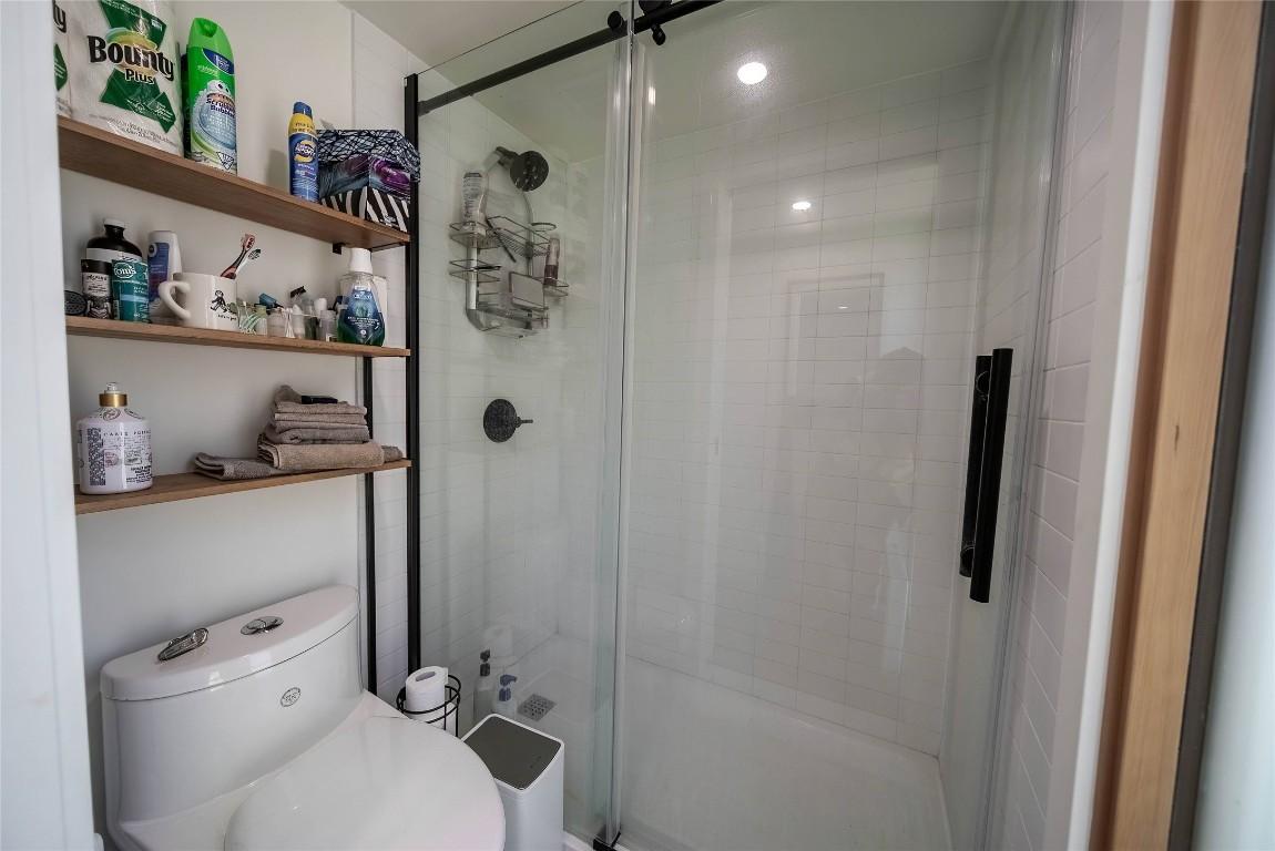 









6721


Audia

Road,
Jaffray,







BC
V0B 1T0


