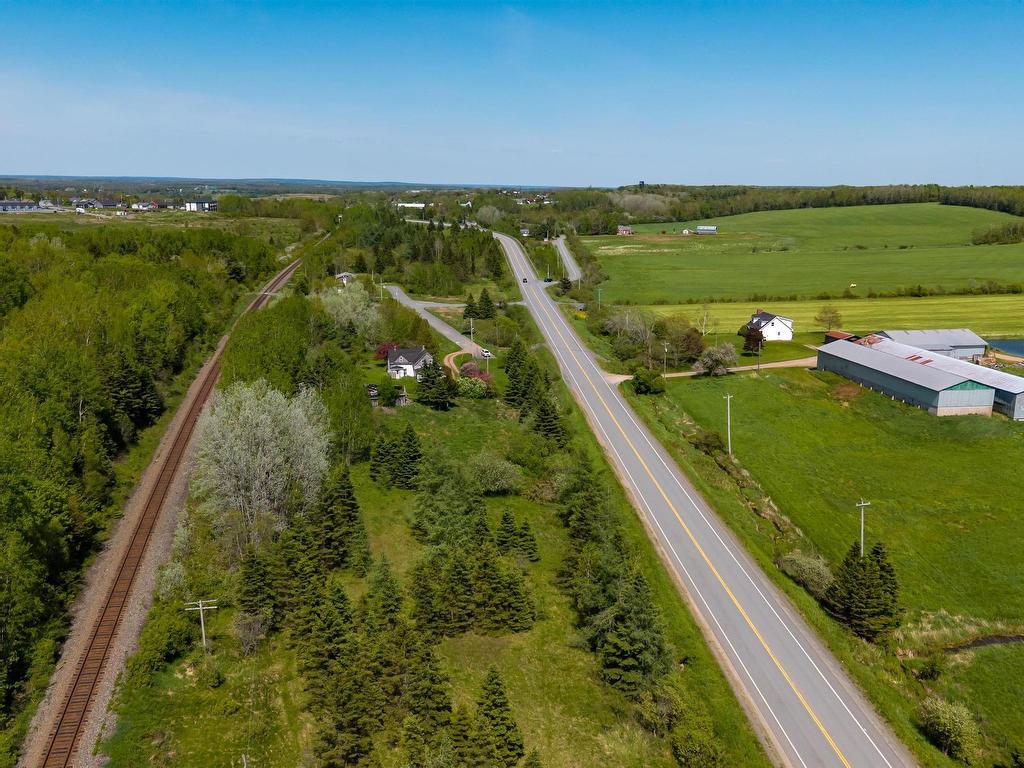












2 George Street

,
Stewiacke,







NS
B0N 1J0

