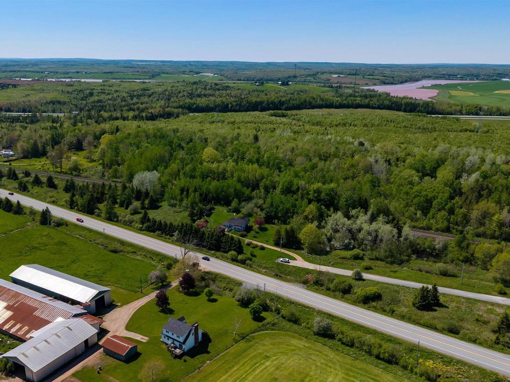 












2 George Street

,
Stewiacke,







NS
B0N 1J0

