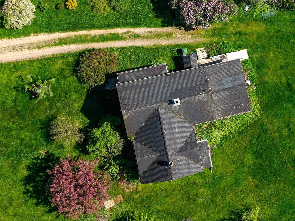












2 George Street

,
Stewiacke,







NS
B0N 1J0

