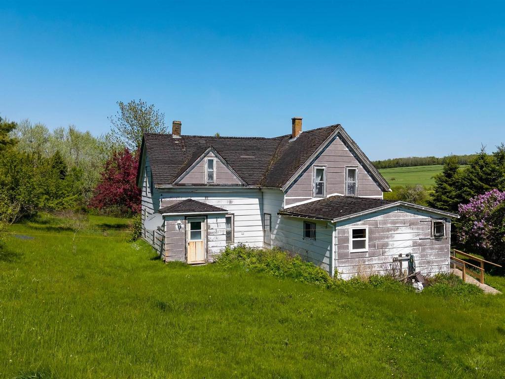












2 George Street

,
Stewiacke,







NS
B0N 1J0

