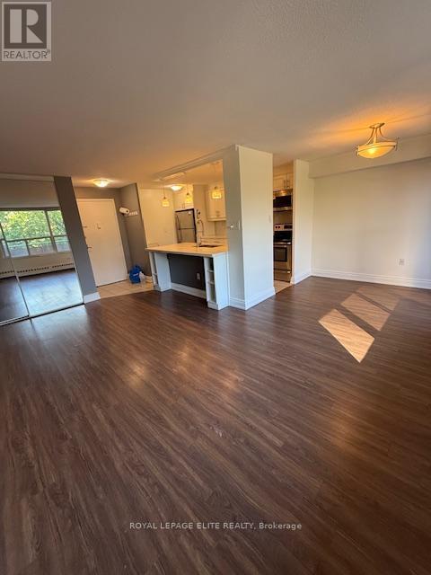 












310 - 3120 KIRWIN AVENUE

,
Mississauga,




Ontario
L5A3R2

