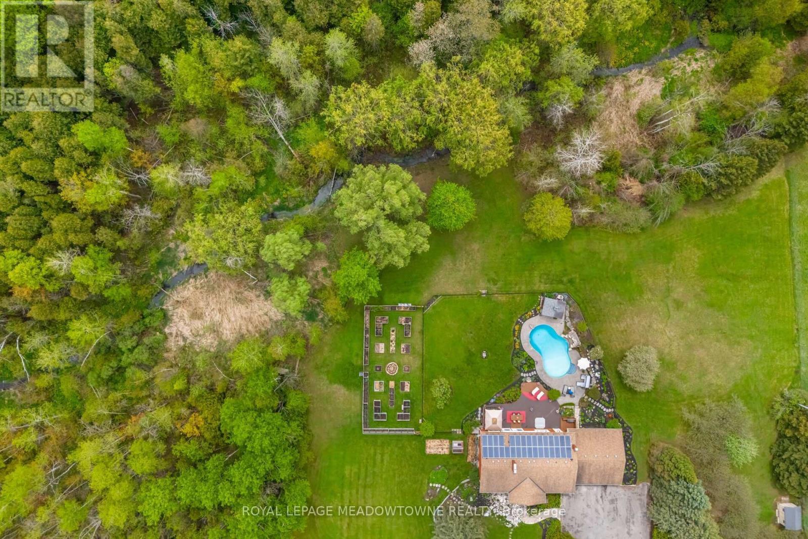 












11302 REGIONAL 25 ROAD

,
Halton Hills,




Ontario
L7J2M1

