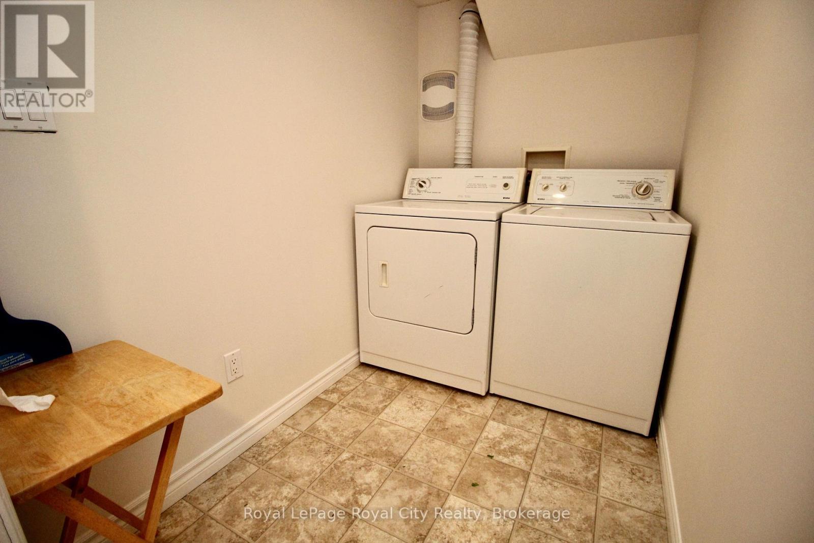 












188 ALMA STREET N

,
Guelph (Junction/Onward Willow),




Ontario
N1H5X5

