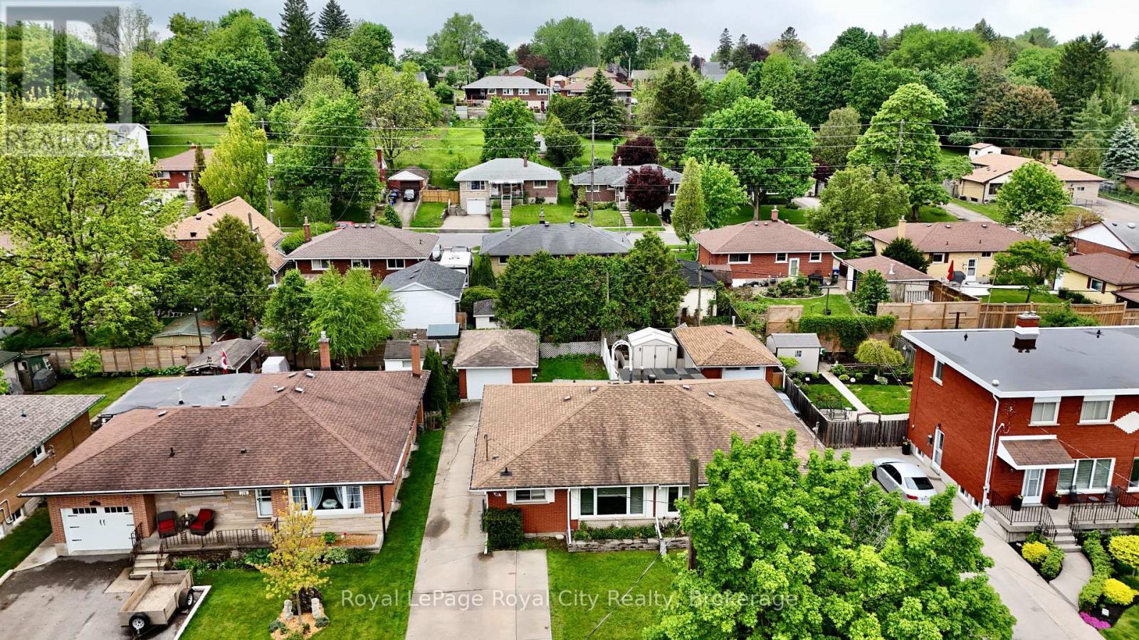 












188 ALMA STREET N

,
Guelph (Junction/Onward Willow),




Ontario
N1H5X5


