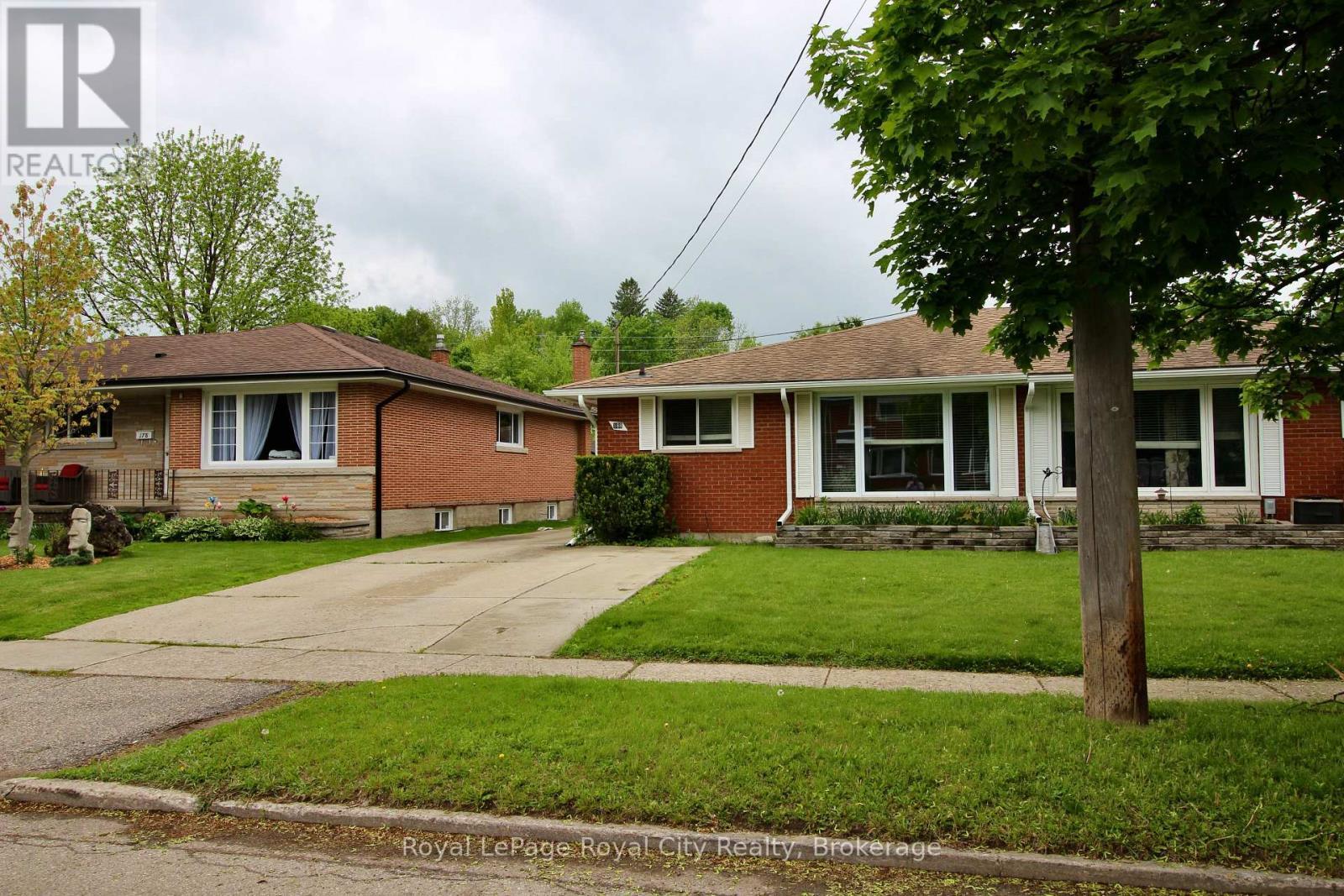












188 ALMA STREET N

,
Guelph (Junction/Onward Willow),




Ontario
N1H5X5


