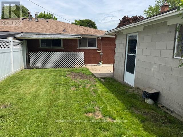 












188 ALMA STREET N

,
Guelph (Junction/Onward Willow),




Ontario
N1H5X5

