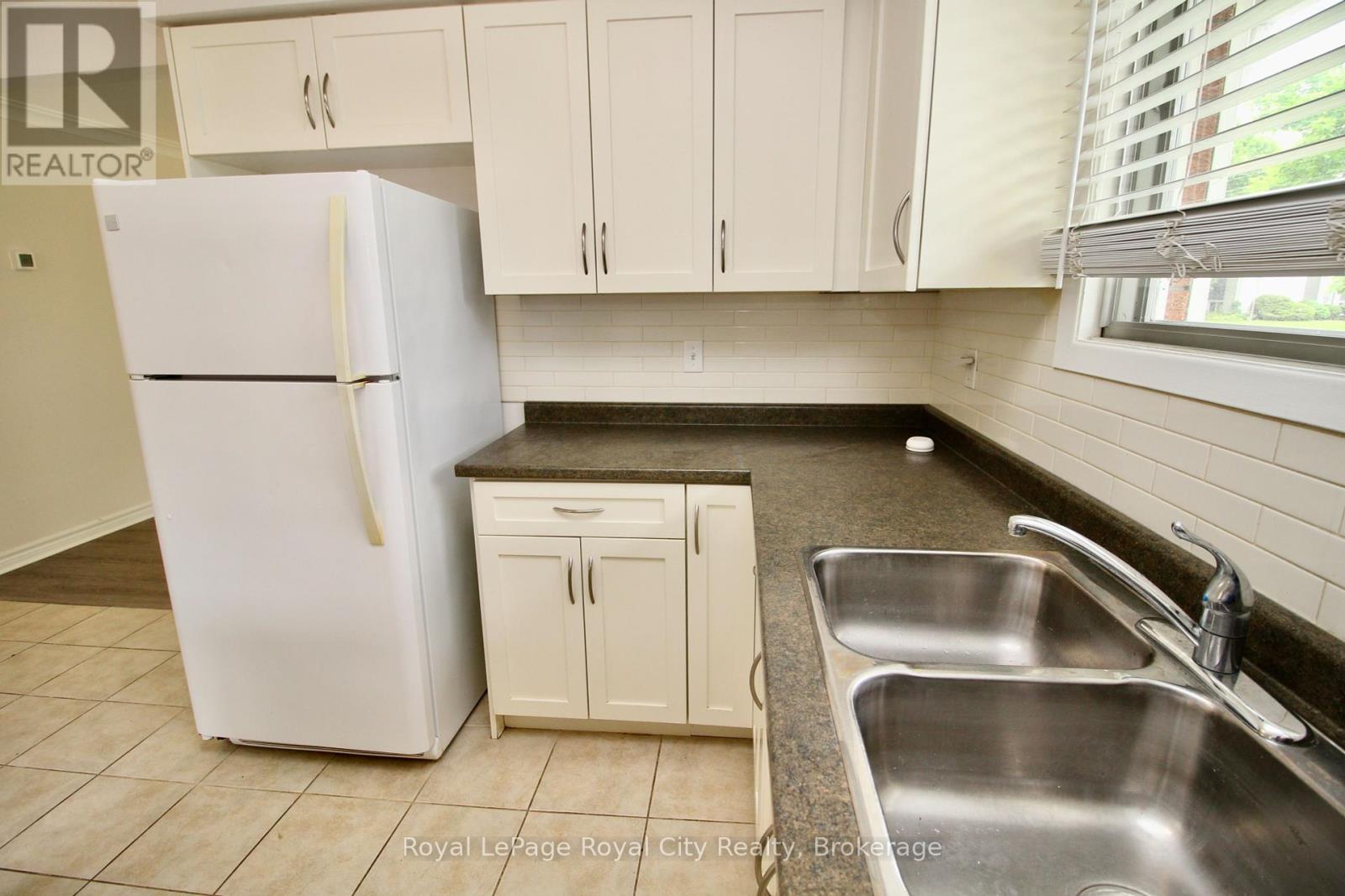 












188 ALMA STREET N

,
Guelph (Junction/Onward Willow),




Ontario
N1H5X5

