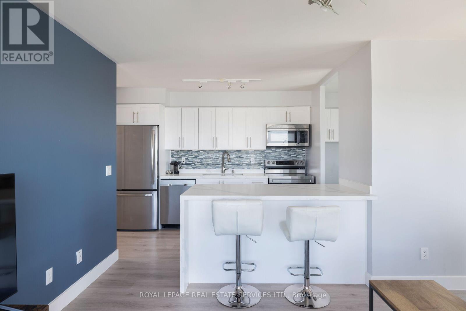 












1203 - 100 WESTERN BATTERY ROAD

,
Toronto,




Ontario
M6K3S2

