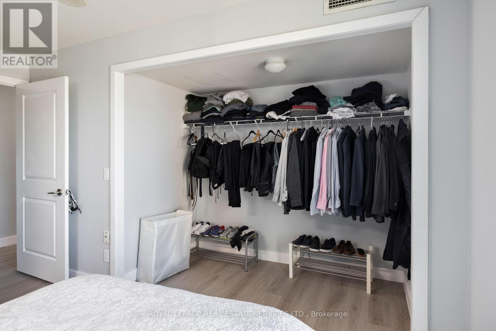 












1203 - 100 WESTERN BATTERY ROAD

,
Toronto,




Ontario
M6K3S2

