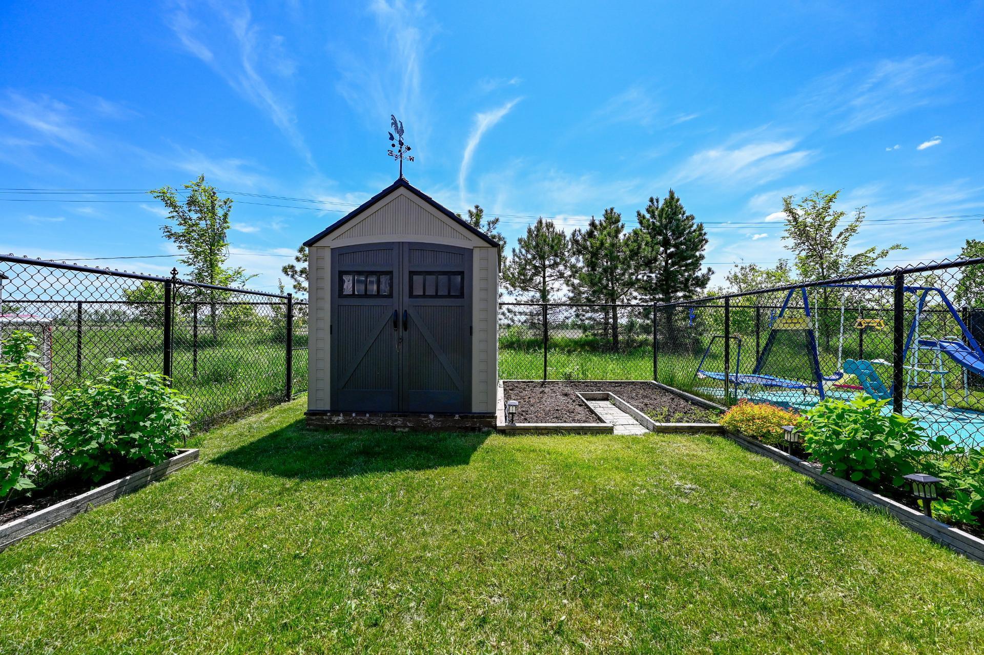 









194


Rue Rabelais

,
Saint-Constant,




QC
J5A0J5

