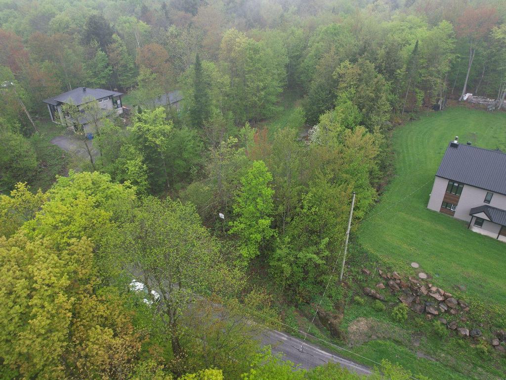 












Rue Caya

,
Saint-Colomban,







QC
J5K1R7

