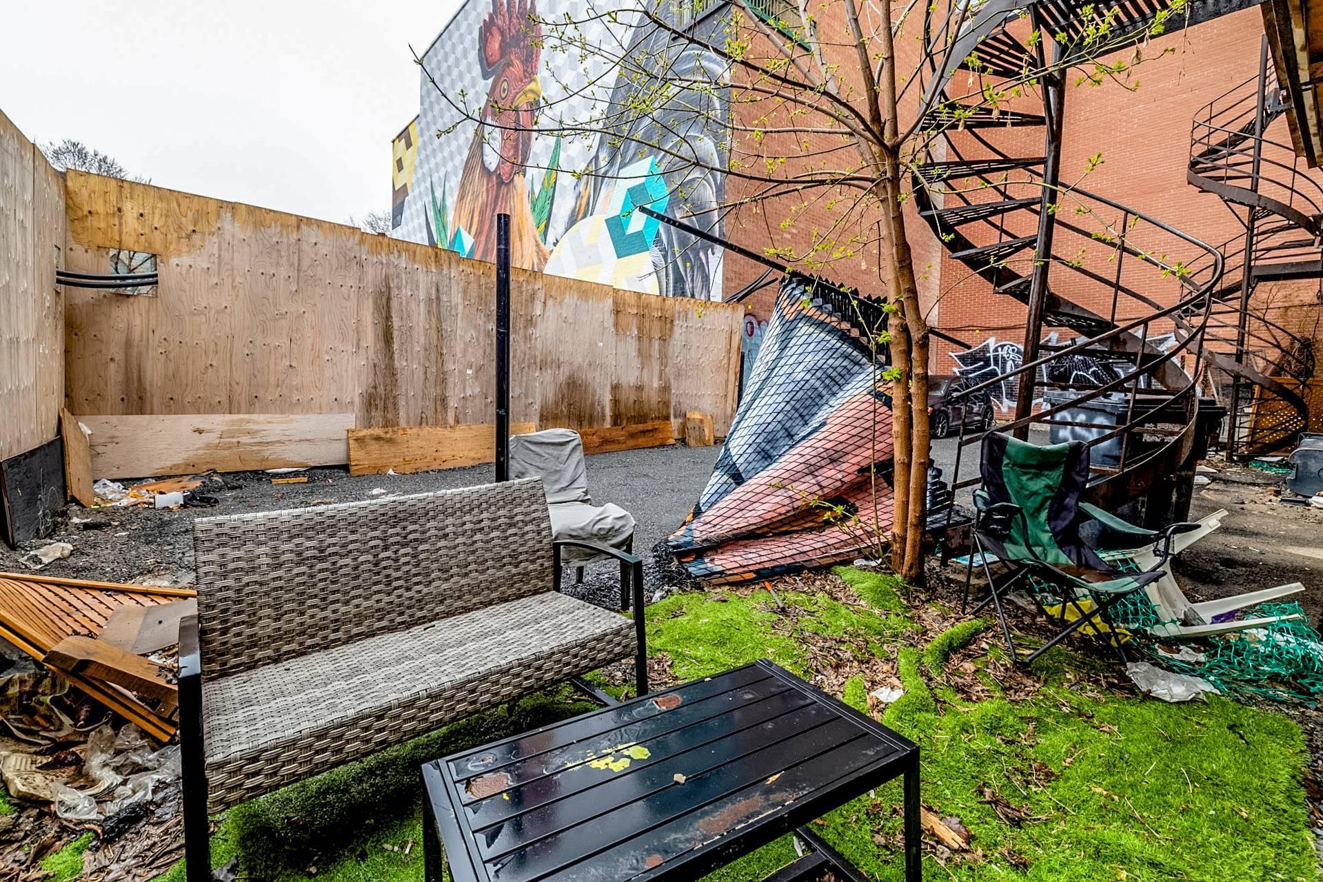 









3552A


Rue St-Dominique

,
Montréal (Le Plateau-Mont-Royal),




QC
H2X2X4

