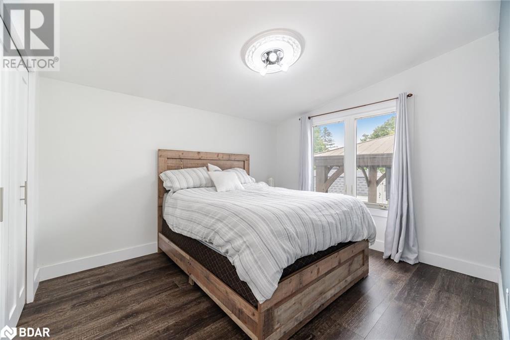 












61 LAWFIELD Drive

,
Hamilton,




Ontario
L8V4C6

