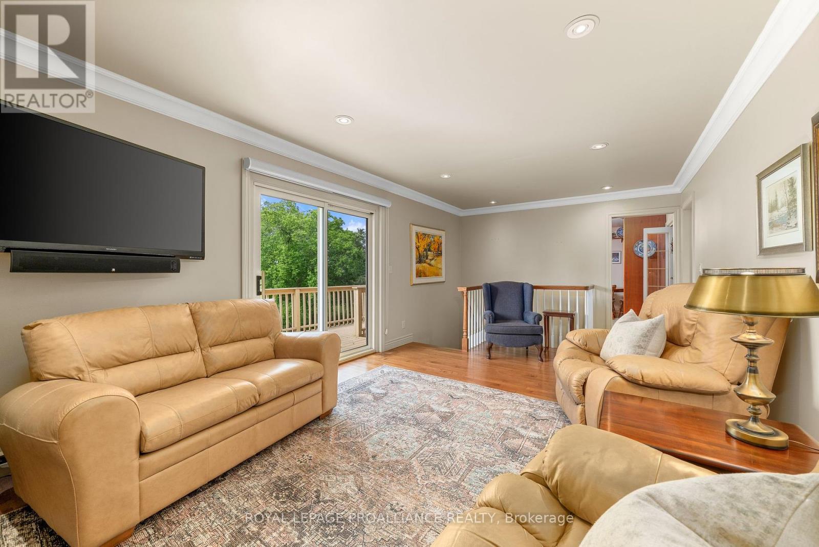 












3286 COUNTY ROAD 3

,
Prince Edward County (Ameliasburg Ward),




Ontario
K0K1L0

