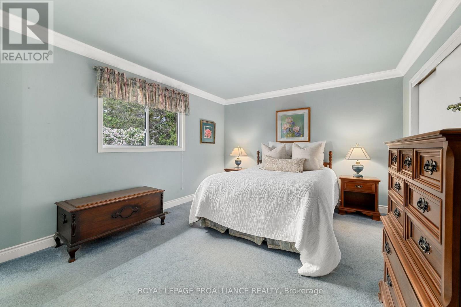 












3286 COUNTY ROAD 3

,
Prince Edward County (Ameliasburg Ward),




Ontario
K0K1L0

