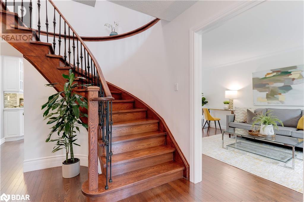 












3097 SWANSEA Drive

,
Oakville,




Ontario
L6L6H7

